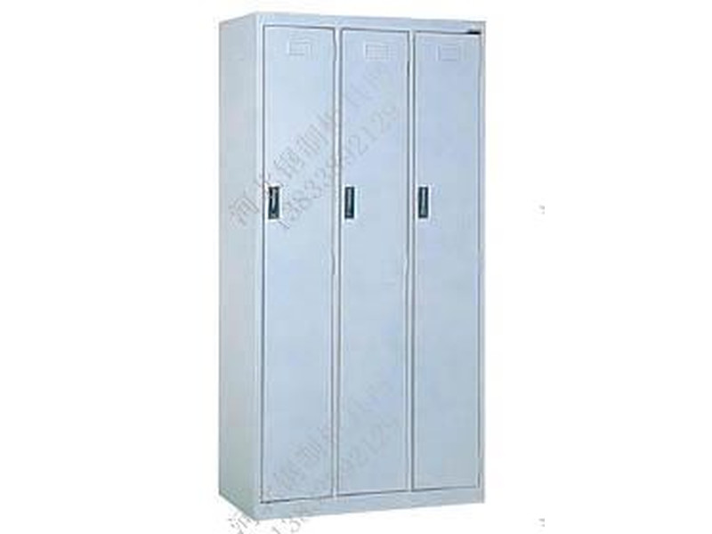 喀什三門鐵換衣櫥